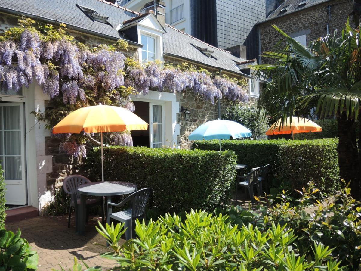 Clos De La Fontaine Dinard Exterior foto