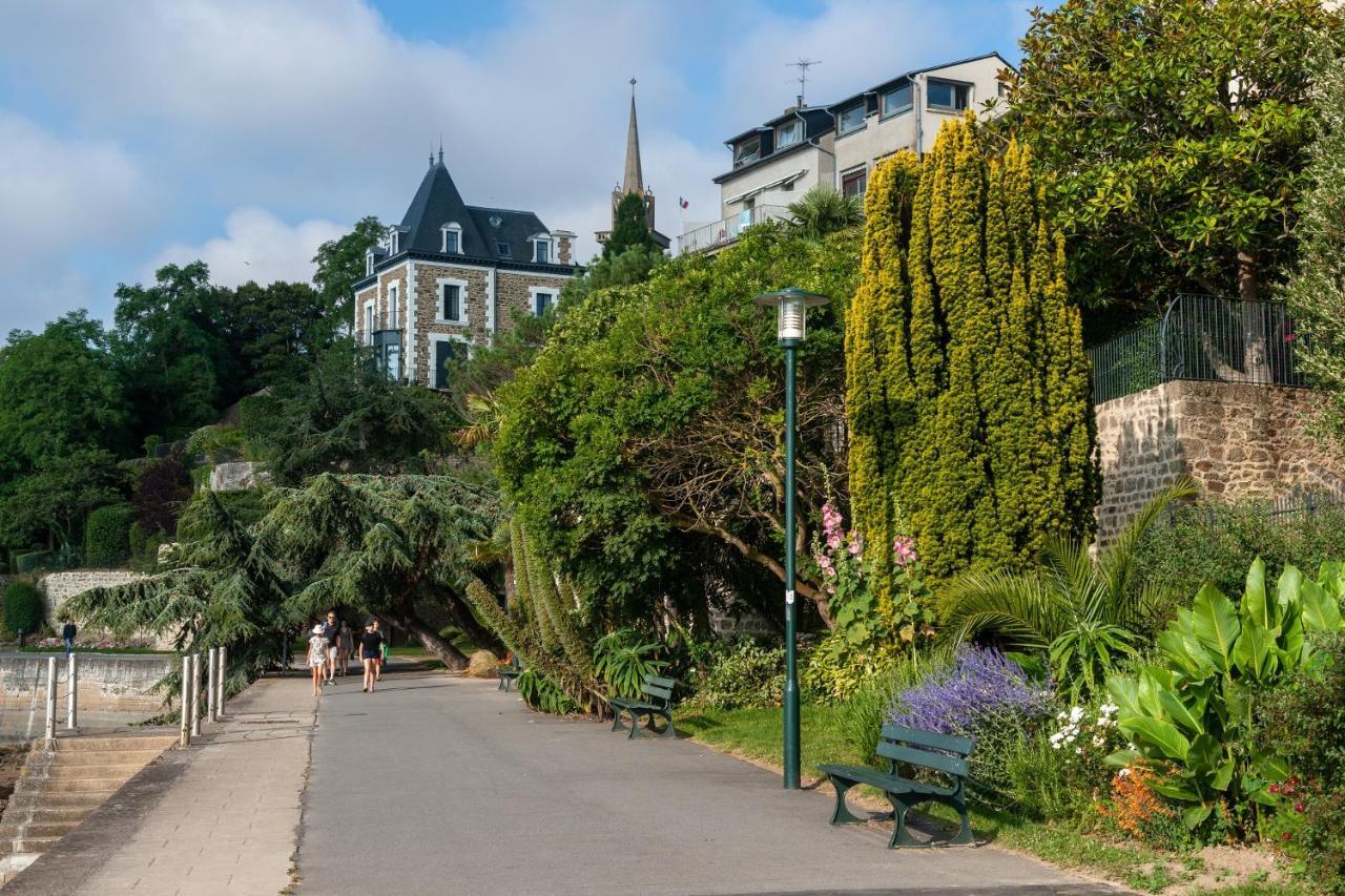 Clos De La Fontaine Dinard Exterior foto