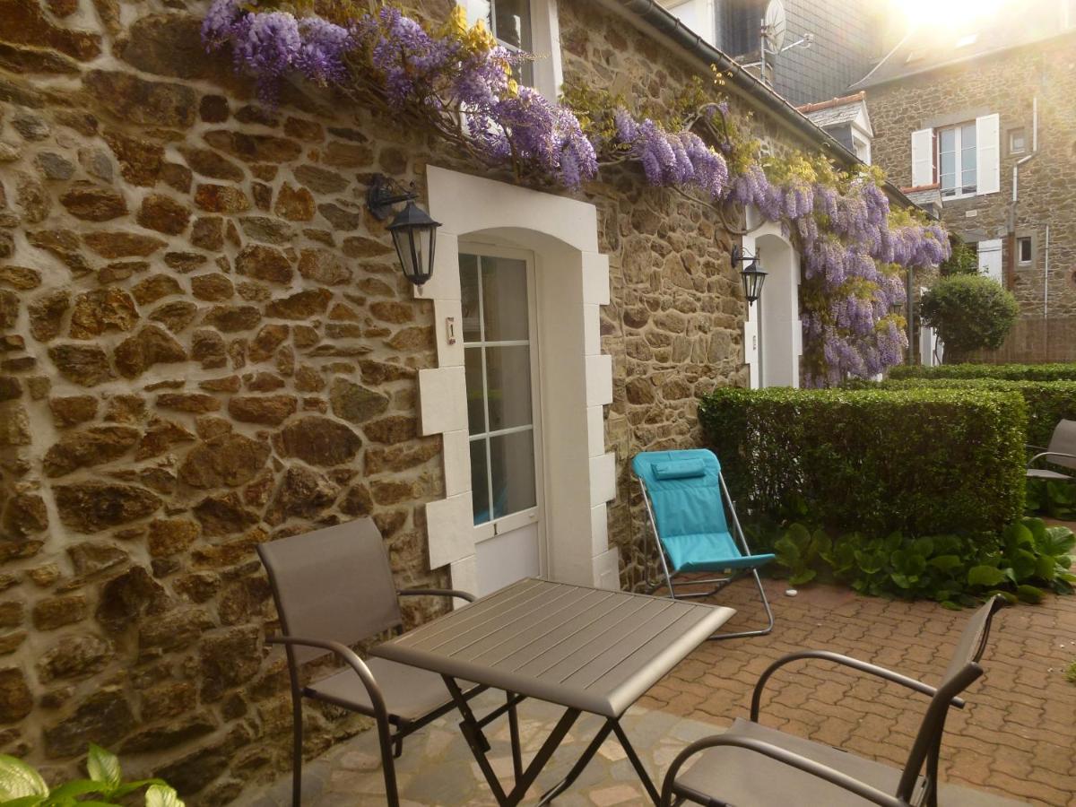 Clos De La Fontaine Dinard Exterior foto